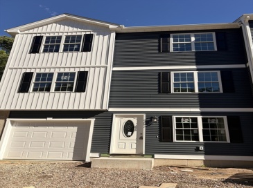 27 Ludlow Road, South Hadley, Massachusetts, 4 Bedrooms Bedrooms, 6 Rooms Rooms,2.5 BathroomsBathrooms,Residential Lease,For Rent,Ludlow Road,73536849 27 Ludlow Road, South Hadley, Massachusetts, 4 Bedrooms Bedrooms, 6 Rooms Rooms,2.5 BathroomsBathrooms,Residential Lease,For Rent,Ludlow Road,73536849