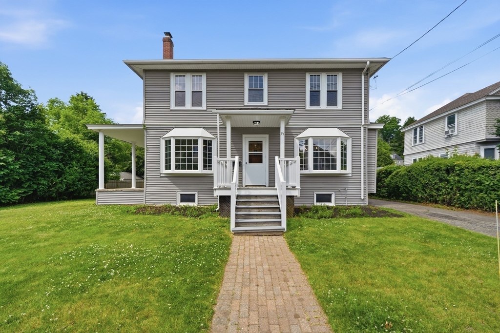 87 Malden St, Worcester, Massachusetts, 4 Bedrooms Bedrooms, 7 Rooms Rooms,3 BathroomsBathrooms,Residential,For Sale,Malden St,73536793