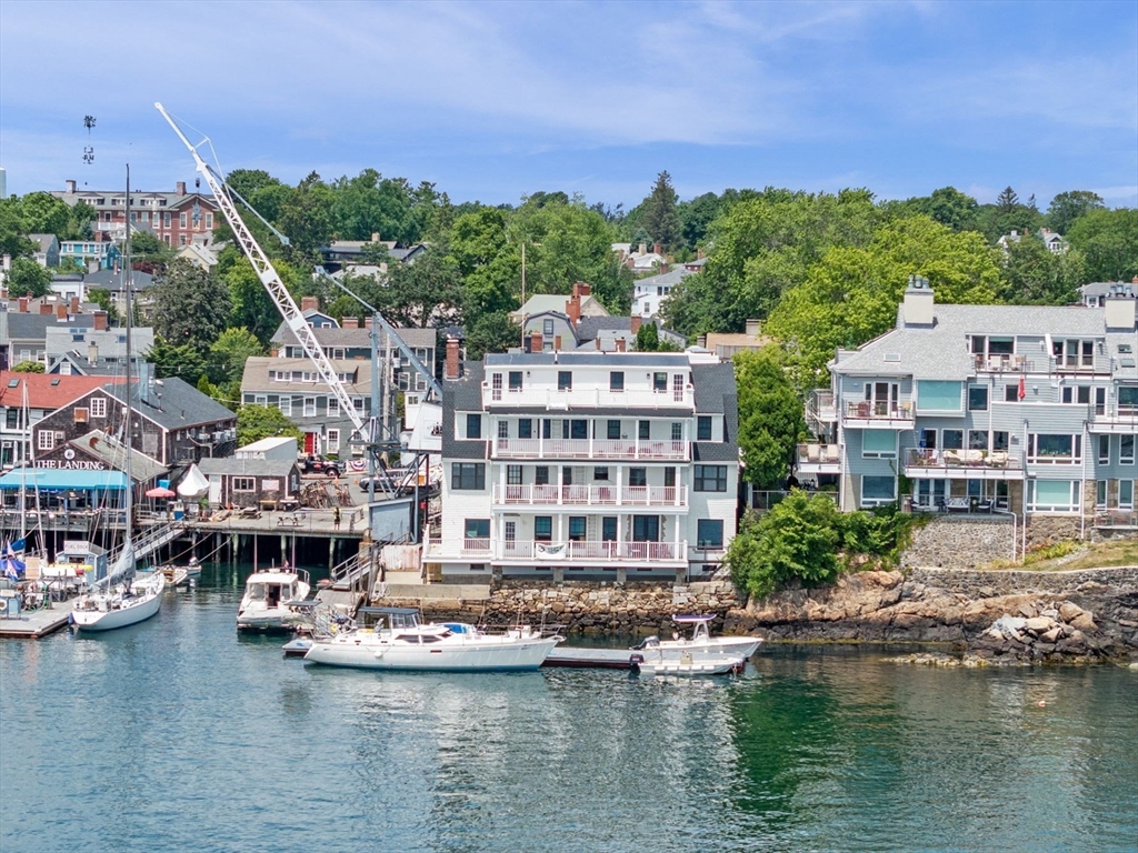95 Front Street, Marblehead, Massachusetts, 1 Bedroom Bedrooms, 3 Rooms Rooms,1 BathroomBathrooms,Residential,For Sale,Front Street,73536975