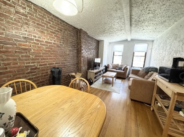 58 Prince St, Boston, Massachusetts, 2 Bedrooms Bedrooms, 5 Rooms Rooms,1 BathroomBathrooms,Residential Lease,For Rent,Prince St,73536981 58 Prince St, Boston, Massachusetts, 2 Bedrooms Bedrooms, 5 Rooms Rooms,1 BathroomBathrooms,Residential Lease,For Rent,Prince St,73536981