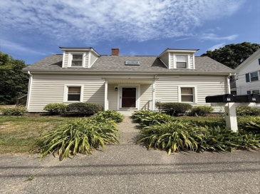 20 Church Ave, East Bridgewater, Massachusetts, 4 Bedrooms Bedrooms, 8 Rooms Rooms,2 BathroomsBathrooms,Residential Income,For Sale,Church Ave,73536983 20 Church Ave, East Bridgewater, Massachusetts, 4 Bedrooms Bedrooms, 8 Rooms Rooms,2 BathroomsBathrooms,Residential Income,For Sale,Church Ave,73536983