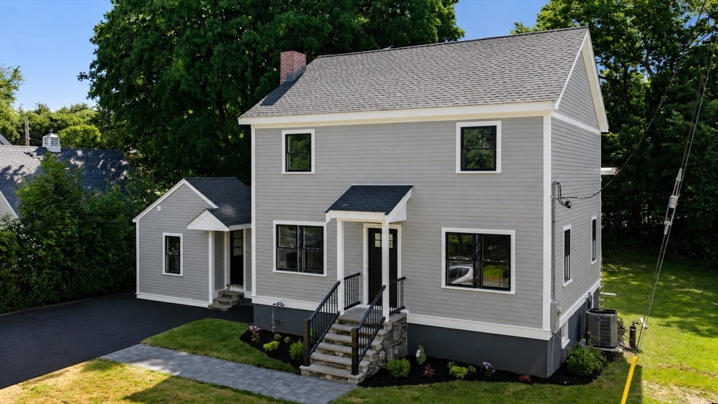 95 Greenwood Avenue, Wakefield, Massachusetts, 4 Bedrooms Bedrooms, 9 Rooms Rooms,3.5 BathroomsBathrooms,Residential,For Sale,Greenwood Avenue,73536985