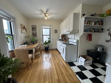 2 Inman Street, Cambridge, Massachusetts, 1 Bedroom Bedrooms, 4 Rooms Rooms,1 BathroomBathrooms,Residential Lease,For Rent,Inman Street,73533456