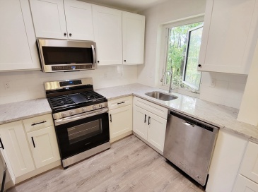28 Saint Paul Street, Brookline, Massachusetts, 2 Bedrooms Bedrooms, 4 Rooms Rooms,1 BathroomBathrooms,Residential Lease,For Rent,Saint Paul Street,73528719