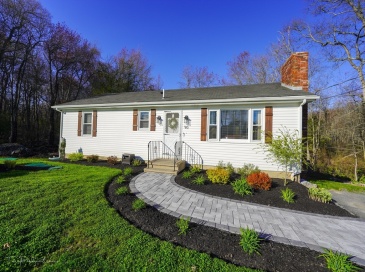 90 Merlin Dr, Swansea, Massachusetts, 3 Bedrooms Bedrooms, 5 Rooms Rooms,1 BathroomBathrooms,Residential,For Sale,Merlin Dr,73508470 90 Merlin Dr, Swansea, Massachusetts, 3 Bedrooms Bedrooms, 5 Rooms Rooms,1 BathroomBathrooms,Residential,For Sale,Merlin Dr,73508470