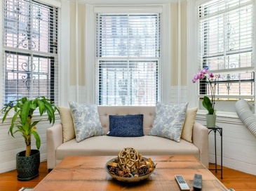 49 Beacon Street, Boston, Massachusetts, 1 Bedroom Bedrooms, 3 Rooms Rooms,1 BathroomBathrooms,Residential Lease,For Rent,Beacon Street,73506897