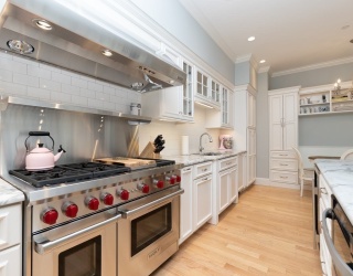 401 Main St., Boston, Massachusetts, 4 Bedrooms Bedrooms, 7 Rooms Rooms,2.5 BathroomsBathrooms,Residential Lease,For Rent,Main St.,73536882