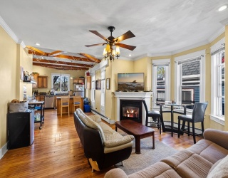 18 Gaston St, Boston, Massachusetts, 3 Bedrooms Bedrooms, 5 Rooms Rooms,2 BathroomsBathrooms,Residential Lease,For Rent,Gaston St,73536879