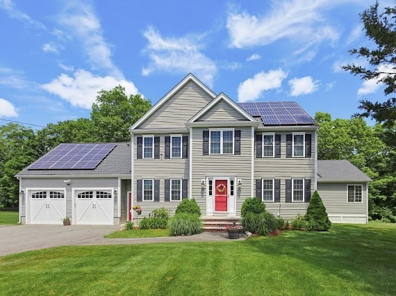 319 Cushing St, Stoughton, Massachusetts, 5 Bedrooms Bedrooms, 15 Rooms Rooms,3.5 BathroomsBathrooms,Residential,For Sale,Cushing St,73537285