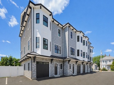 29 Cherry, Waltham, Massachusetts, 3 Bedrooms Bedrooms, 6 Rooms Rooms,3.5 BathroomsBathrooms,Residential,For Sale,Cherry,73537305