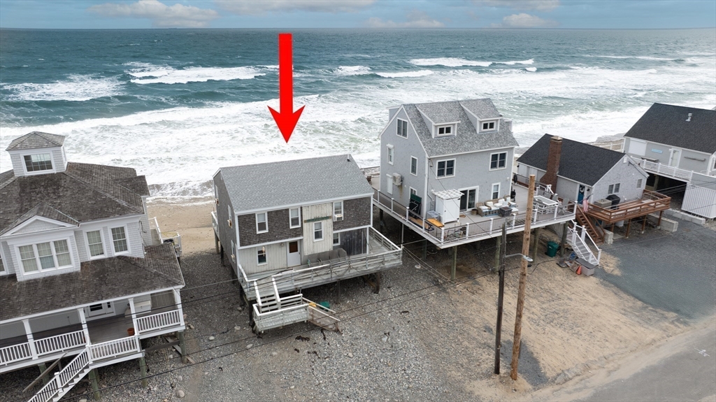 300 Central Ave, Scituate, Massachusetts, 4 Bedrooms Bedrooms, 7 Rooms Rooms,1.5 BathroomsBathrooms,Residential,For Sale,Central Ave,73536937