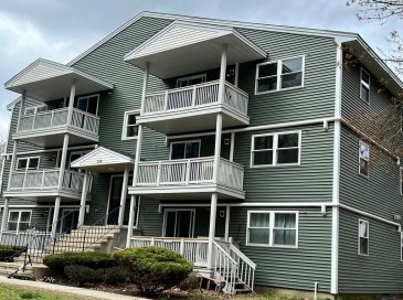 20 Abbey Rd, Leominster, Massachusetts, 2 Bedrooms Bedrooms, 4 Rooms Rooms,1.5 BathroomsBathrooms,Residential,For Sale,Abbey Rd,73537280