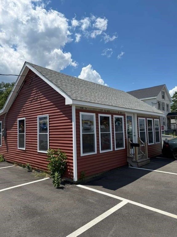 1637 Main St, Brockton, Massachusetts, ,Commercial Sale,For Sale,Main St,73536956