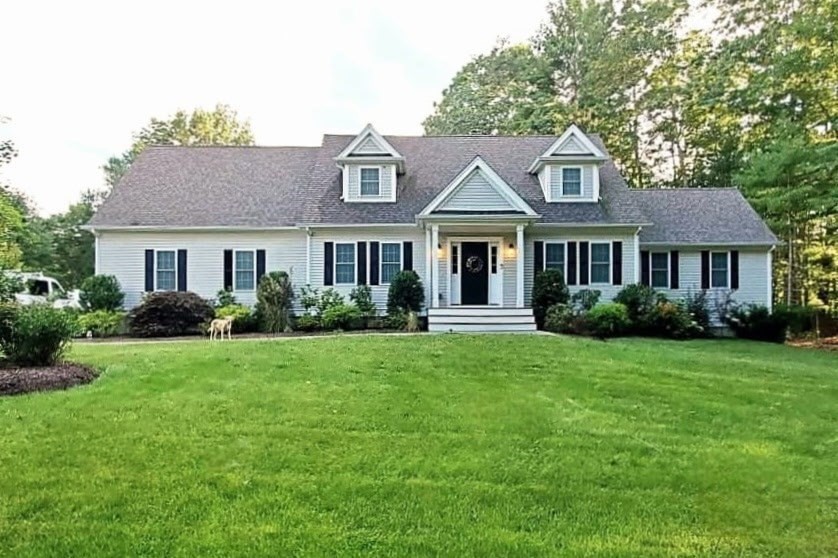 831 Mayflower St, Duxbury, Massachusetts, 4 Bedrooms Bedrooms, 10 Rooms Rooms,2.5 BathroomsBathrooms,Residential,For Sale,Mayflower St,73537003