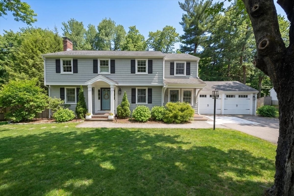 36 Independence Ln, Hingham, Massachusetts, 4 Bedrooms Bedrooms, 10 Rooms Rooms,3 BathroomsBathrooms,Residential,For Sale,Independence Ln,73537026