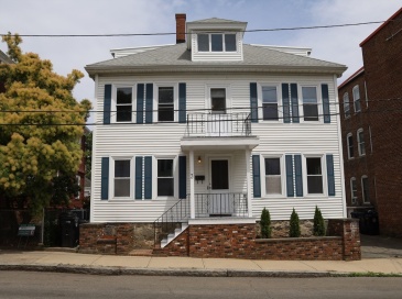 3 Chase Street, Salem, Massachusetts, 6 Bedrooms Bedrooms, 10 Rooms Rooms,2 BathroomsBathrooms,Residential Income,For Sale,Chase Street,73535652