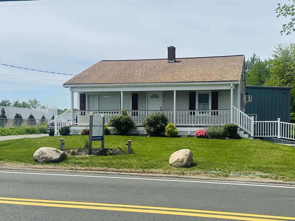 354 Page St, Stoughton, Massachusetts, ,Commercial Lease,For Rent,Page St,73537393
