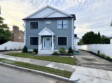 199 Lexington St, Watertown, Massachusetts, 3 Bedrooms Bedrooms, 7 Rooms Rooms,3 BathroomsBathrooms,Residential,For Sale,Lexington St,73537151