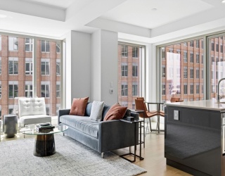 133 Seaport Blvd, Boston, Massachusetts, 2 Bedrooms Bedrooms, 4 Rooms Rooms,2 BathroomsBathrooms,Residential,For Sale,Seaport Blvd,73537154