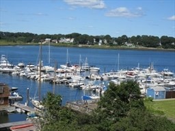 200 Cove Way, Quincy, Massachusetts, 2 Bedrooms Bedrooms, 5 Rooms Rooms,2 BathroomsBathrooms,Residential,For Sale,Cove Way,73537207