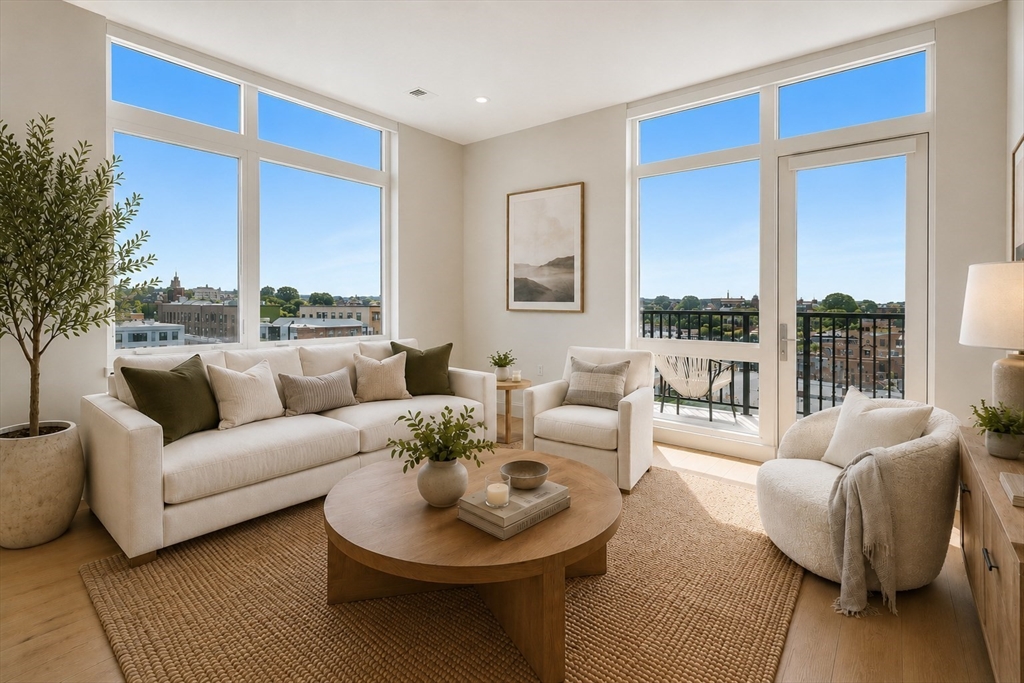 420 W Broadway, Boston, Massachusetts, 2 Bedrooms Bedrooms, 5 Rooms Rooms,1 BathroomBathrooms,Residential,For Sale,W Broadway,73537164