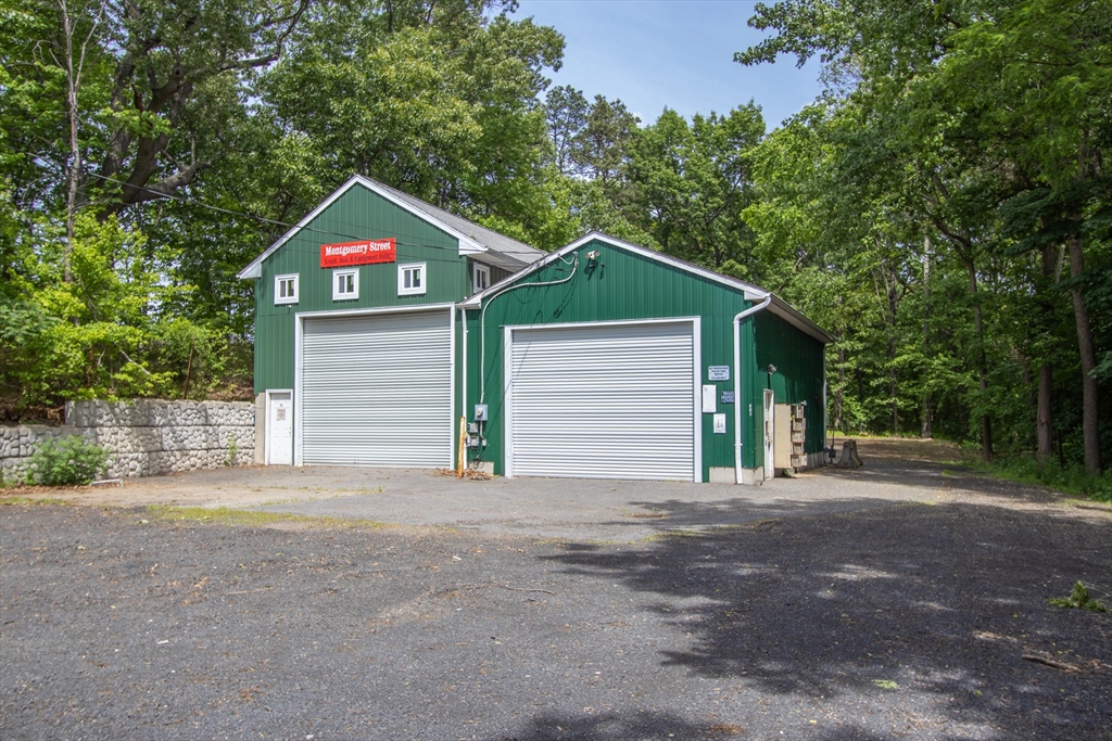 330 Montgomery St, Chicopee, Massachusetts, ,Commercial Lease,For Rent,Montgomery St,73537075