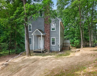 168 Mount Vernon St, Fitchburg, Massachusetts, 4 Bedrooms Bedrooms, 7 Rooms Rooms,2.5 BathroomsBathrooms,Residential,For Sale,Mount Vernon St,73537147