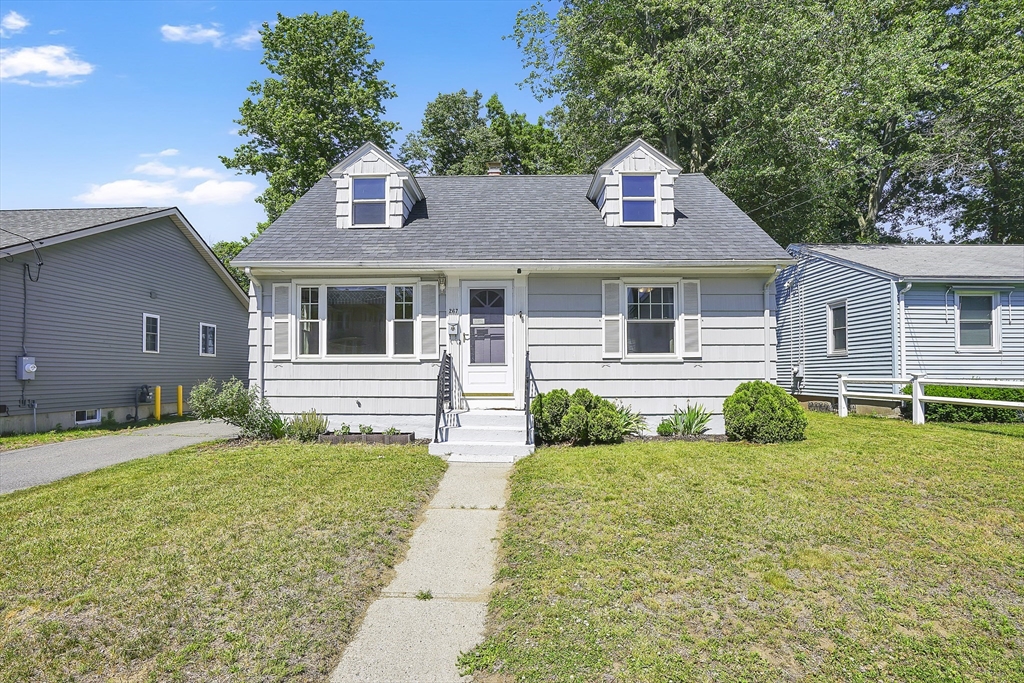 267 Connecticut Ave, Springfield, Massachusetts, 2 Bedrooms Bedrooms, 4 Rooms Rooms,1 BathroomBathrooms,Residential,For Sale,Connecticut Ave,73537448