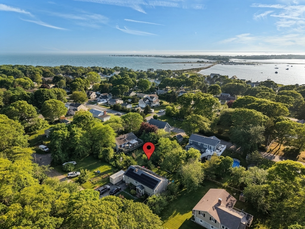 160 Fir St, Fairhaven, Massachusetts, 4 Bedrooms Bedrooms, 6 Rooms Rooms,2 BathroomsBathrooms,Residential,For Sale,Fir St,73537102
