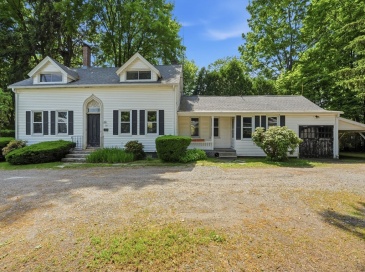 155 Amity St, Amherst, Massachusetts, 5 Bedrooms Bedrooms, 7 Rooms Rooms,2 BathroomsBathrooms,Residential,For Sale,Amity St,73537461