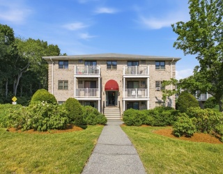 6 Kenmar Dr, Billerica, Massachusetts, 1 Bedroom Bedrooms, 3 Rooms Rooms,1 BathroomBathrooms,Residential,For Sale,Kenmar Dr,73537470