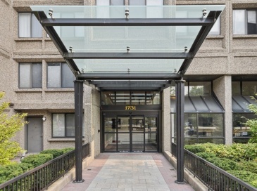 1731 Beacon, Brookline, Massachusetts, 2 Bedrooms Bedrooms, 5 Rooms Rooms,2 BathroomsBathrooms,Residential,For Sale,Beacon,73536424 1731 Beacon, Brookline, Massachusetts, 2 Bedrooms Bedrooms, 5 Rooms Rooms,2 BathroomsBathrooms,Residential,For Sale,Beacon,73536424