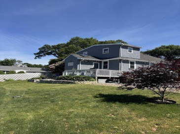 5 High St, Saugus, Massachusetts, 4 Bedrooms Bedrooms, 8 Rooms Rooms,1 BathroomBathrooms,Residential,For Sale,High St,73536692 5 High St, Saugus, Massachusetts, 4 Bedrooms Bedrooms, 8 Rooms Rooms,1 BathroomBathrooms,Residential,For Sale,High St,73536692
