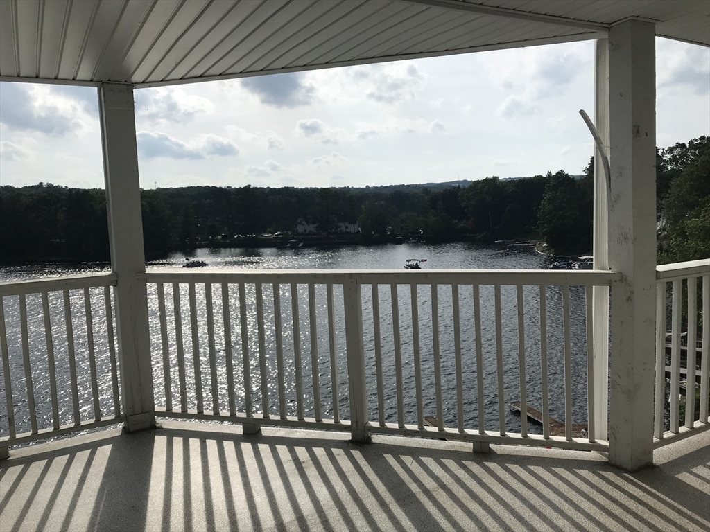 190 S.Quinsigamond Ave, Shrewsbury, Massachusetts, 2 Bedrooms Bedrooms, 5 Rooms Rooms,2.5 BathroomsBathrooms,Residential Lease,For Rent,S.Quinsigamond Ave,73537474
