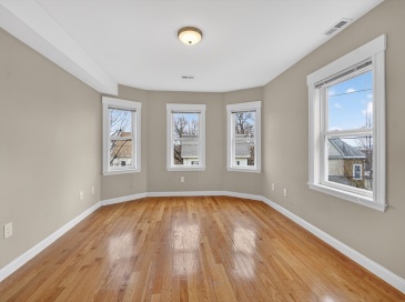 25 Main St, Somerville, Massachusetts, 2 Bedrooms Bedrooms, 4 Rooms Rooms,1 BathroomBathrooms,Residential Lease,For Rent,Main St,73537281 25 Main St, Somerville, Massachusetts, 2 Bedrooms Bedrooms, 4 Rooms Rooms,1 BathroomBathrooms,Residential Lease,For Rent,Main St,73537281