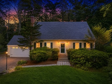 31 Kimball Rd, Amesbury, Massachusetts, 3 Bedrooms Bedrooms, 6 Rooms Rooms,2 BathroomsBathrooms,Residential,For Sale,Kimball Rd,73536946 31 Kimball Rd, Amesbury, Massachusetts, 3 Bedrooms Bedrooms, 6 Rooms Rooms,2 BathroomsBathrooms,Residential,For Sale,Kimball Rd,73536946