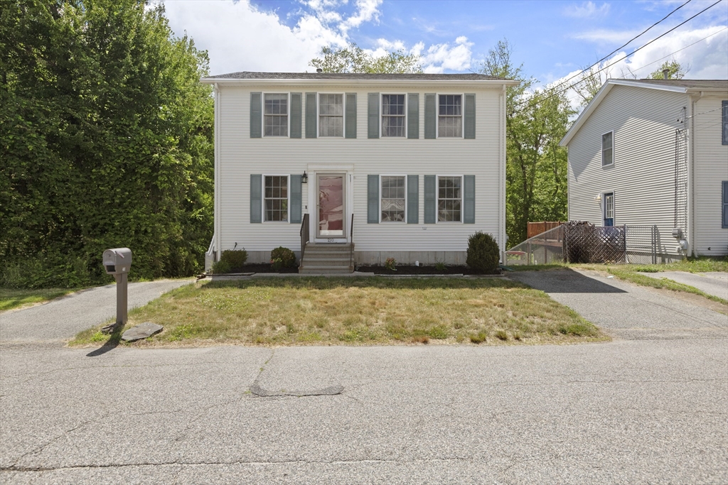 210 Morris St, Cumberland, Rhode Island, 3 Bedrooms Bedrooms, 6 Rooms Rooms,1.5 BathroomsBathrooms,Residential,For Sale,Morris St,73536889