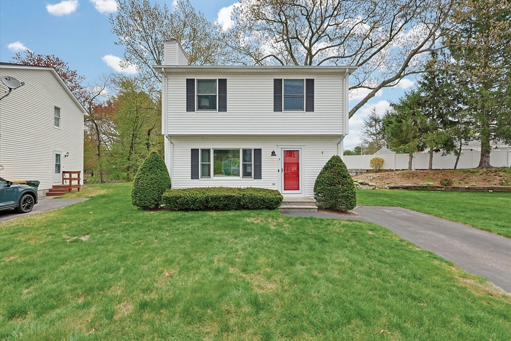 3 Jrs Ln, Franklin, Massachusetts, 3 Bedrooms Bedrooms, 6 Rooms Rooms,1.5 BathroomsBathrooms,Residential,For Sale,Jrs Ln,73515366