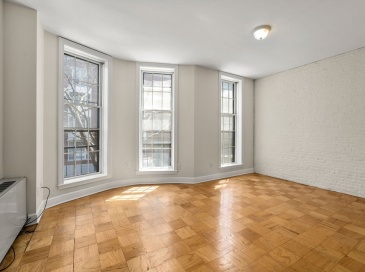 21 Bowdoin Street, Boston, Massachusetts, 1 Bedroom Bedrooms, 3 Rooms Rooms,1 BathroomBathrooms,Residential Lease,For Rent,Bowdoin Street,73534658 21 Bowdoin Street, Boston, Massachusetts, 1 Bedroom Bedrooms, 3 Rooms Rooms,1 BathroomBathrooms,Residential Lease,For Rent,Bowdoin Street,73534658