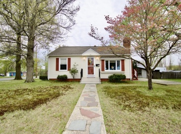 878 Berkshire Ave, Springfield, Massachusetts, 2 Bedrooms Bedrooms, 4 Rooms Rooms,1 BathroomBathrooms,Residential,For Sale,Berkshire Ave,73505384 878 Berkshire Ave, Springfield, Massachusetts, 2 Bedrooms Bedrooms, 4 Rooms Rooms,1 BathroomBathrooms,Residential,For Sale,Berkshire Ave,73505384