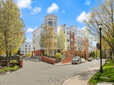 7 Ballister Street, Wakefield, Massachusetts, 2 Bedrooms Bedrooms, 5 Rooms Rooms,2 BathroomsBathrooms,Residential,For Sale,Ballister Street,73514252