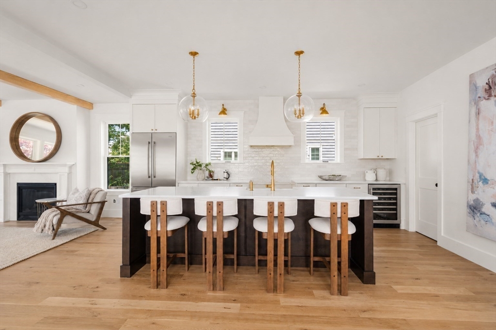 37-1 Foley Beach, Hingham, Massachusetts, 5 Bedrooms Bedrooms, 7 Rooms Rooms,4 BathroomsBathrooms,Residential,For Sale,Foley Beach,73537546