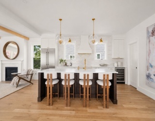 37-1 Foley Beach, Hingham, Massachusetts, 5 Bedrooms Bedrooms, 7 Rooms Rooms,4 BathroomsBathrooms,Residential,For Sale,Foley Beach,73537546