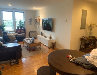 100 Fellsway West, Somerville, Massachusetts, 1 Bedroom Bedrooms, 2 Rooms Rooms,1 BathroomBathrooms,Residential Lease,For Rent,Fellsway West,73537559