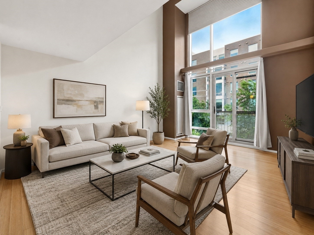 1 Earhart St, Cambridge, Massachusetts, 1 Bedroom Bedrooms, 4 Rooms Rooms,1.5 BathroomsBathrooms,Residential,For Sale,Earhart St,73537560