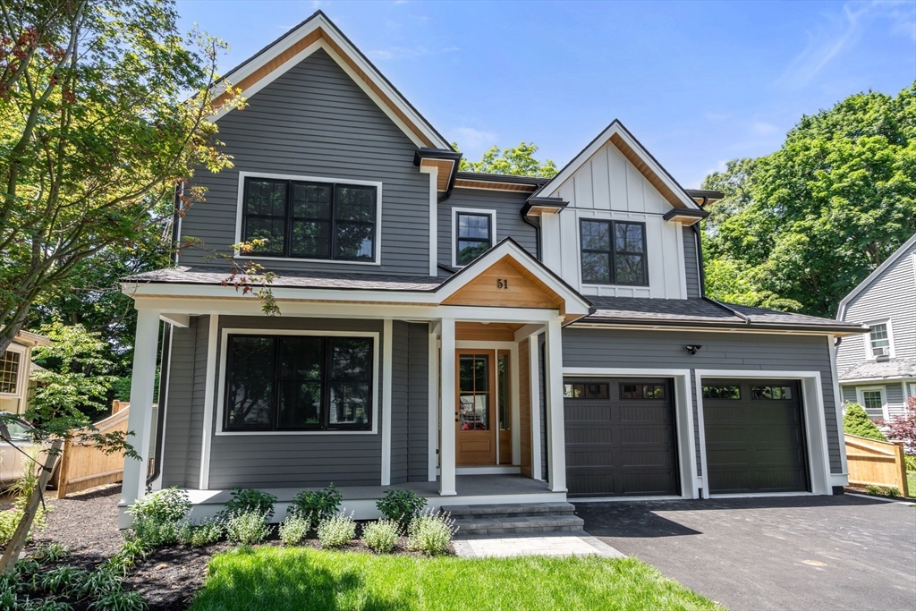 51 Davis Ave, Newton, Massachusetts, 6 Bedrooms Bedrooms, 12 Rooms Rooms,6 BathroomsBathrooms,Residential,For Sale,Davis Ave,73537564