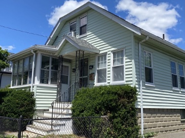 16 Glenwood Ave, Medford, Massachusetts, 4 Bedrooms Bedrooms, 8 Rooms Rooms,1.5 BathroomsBathrooms,Residential,For Sale,Glenwood Ave,73537583 16 Glenwood Ave, Medford, Massachusetts, 4 Bedrooms Bedrooms, 8 Rooms Rooms,1.5 BathroomsBathrooms,Residential,For Sale,Glenwood Ave,73537583