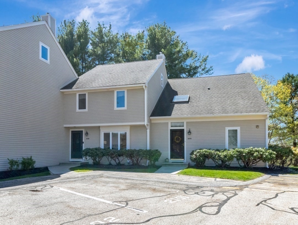 2102 Lewis O Gray Dr, Saugus, Massachusetts, 3 Bedrooms Bedrooms, 7 Rooms Rooms,2.5 BathroomsBathrooms,Residential,For Sale,Lewis O Gray Dr,73510586