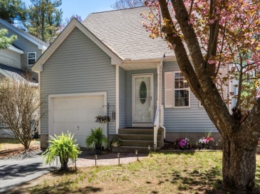 12 Magnolia Lane, Marlborough, Massachusetts, 2 Bedrooms Bedrooms, 5 Rooms Rooms,2 BathroomsBathrooms,Residential,For Sale,Magnolia Lane,73537484 12 Magnolia Lane, Marlborough, Massachusetts, 2 Bedrooms Bedrooms, 5 Rooms Rooms,2 BathroomsBathrooms,Residential,For Sale,Magnolia Lane,73537484