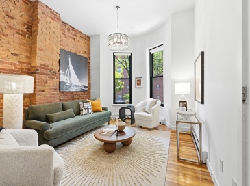 370 Columbus, Boston, Massachusetts, 2 Bedrooms Bedrooms, 5 Rooms Rooms,1.5 BathroomsBathrooms,Residential,For Sale,Columbus,73537574 370 Columbus, Boston, Massachusetts, 2 Bedrooms Bedrooms, 5 Rooms Rooms,1.5 BathroomsBathrooms,Residential,For Sale,Columbus,73537574